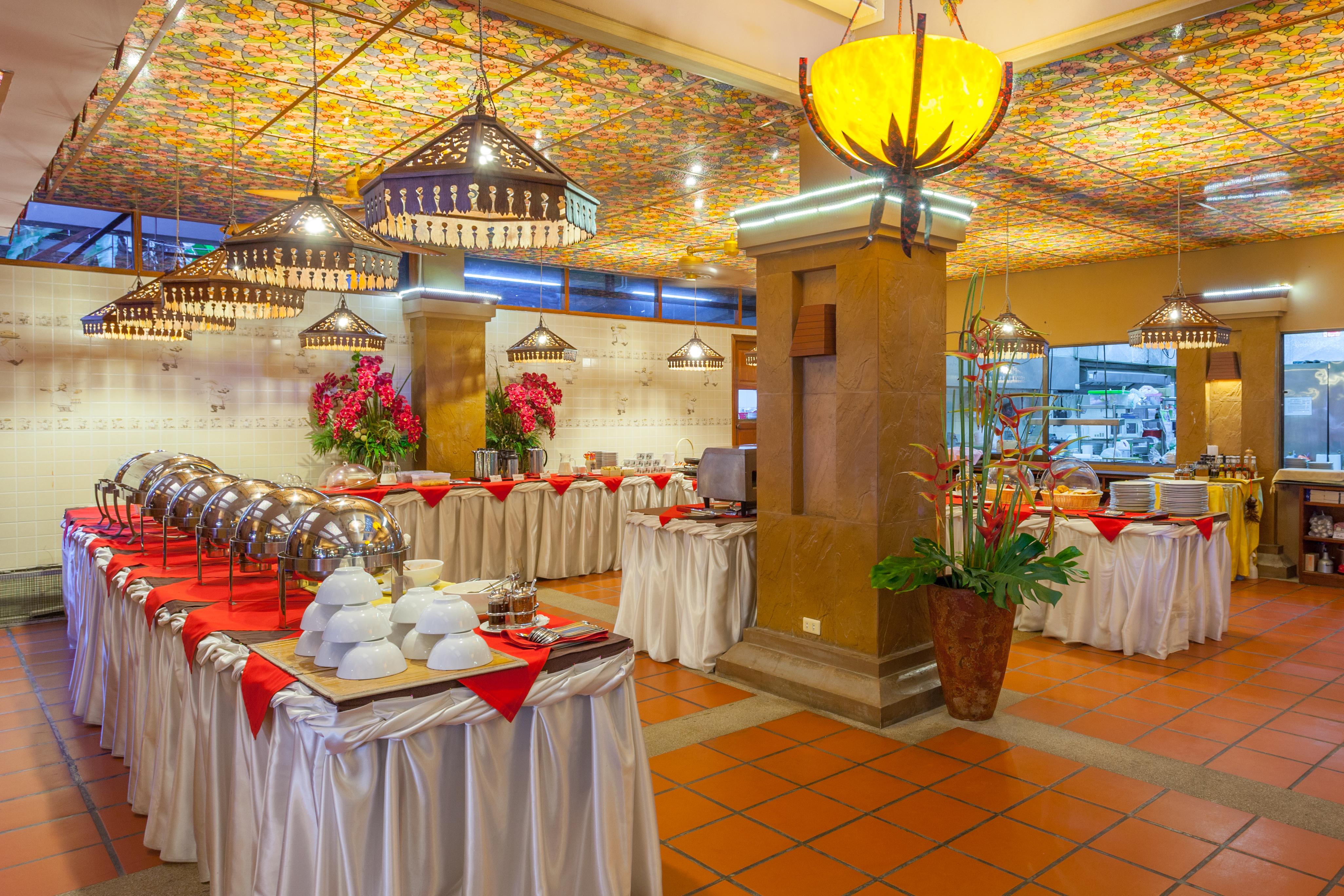 热带别墅酒店【SHA Plus+】 Patong 外观 照片